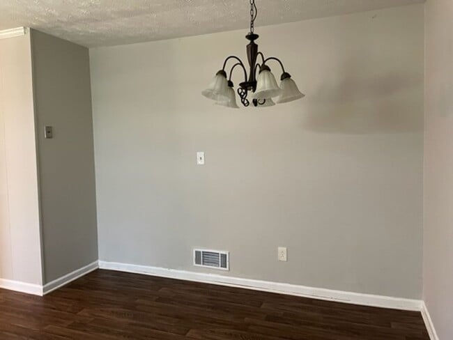 Building Photo - A place to call home!