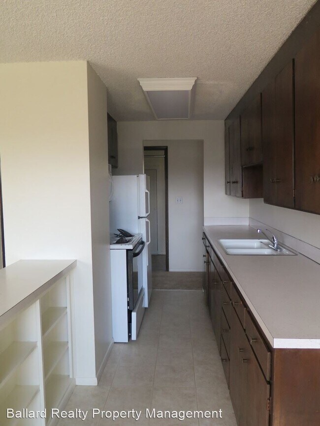 Building Photo - 2610 NW 56th St