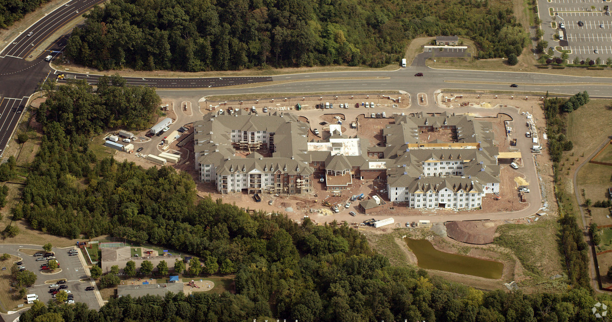 Aerial Photo - Waltonwood Ashburn