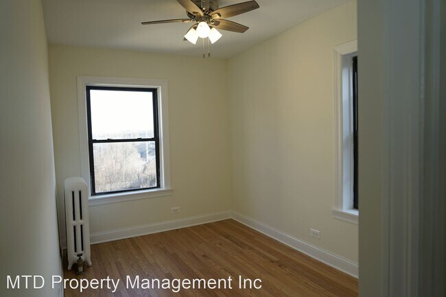 Foto del edificio - 4301 N Winchester Ave