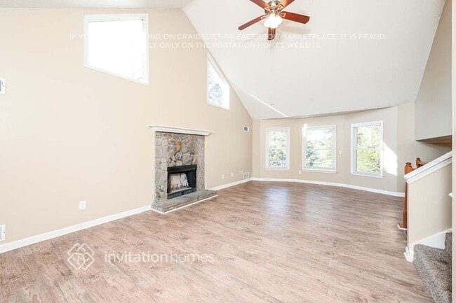 Building Photo - 1870 McDowell Ct