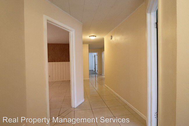 Building Photo - 3 br, 2 bath House - 2812 56th St