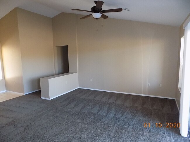 Building Photo - 55+ Age Qualified Community! Sun City Summerlin!!