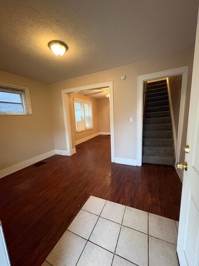 Foto del edificio - 1423 Marcy St