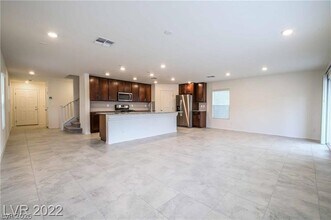 Building Photo - 8171 Calpena Ave
