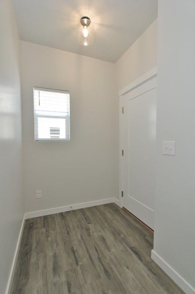 Building Photo - Immaculate Home Nestled in Baraya Sub