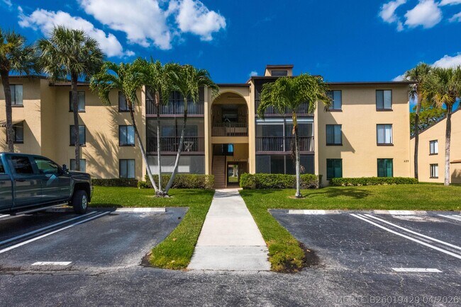 Foto del edificio - 629 Sea Pine Way