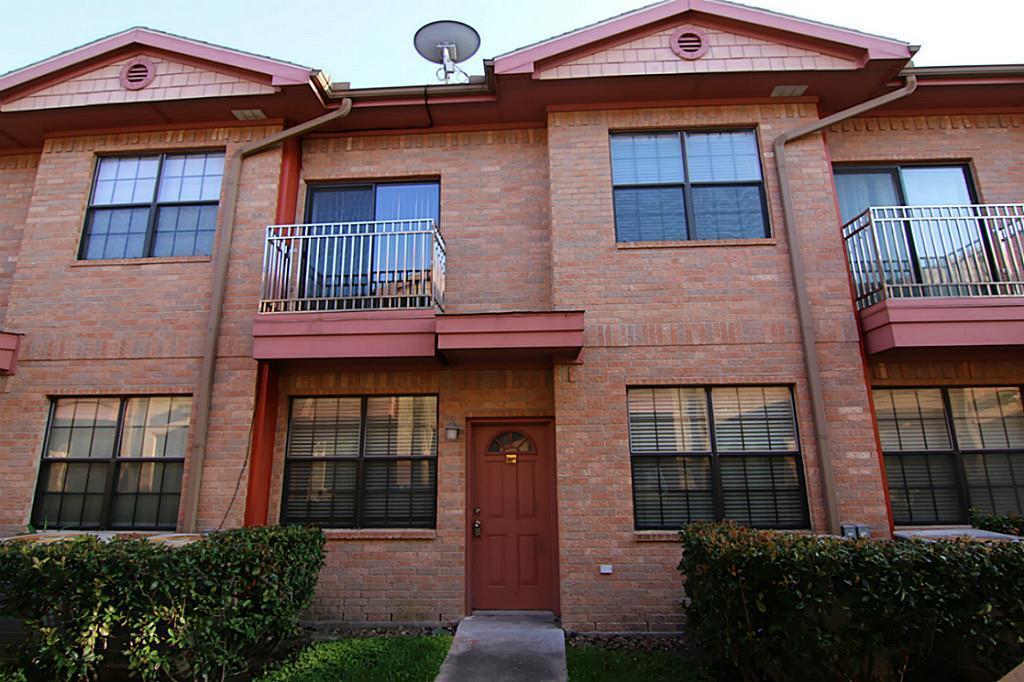 Foto principal - 9400 Bellaire Blvd