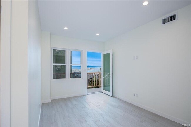 Foto del edificio - North Laguna One Bedroom with Ocean View