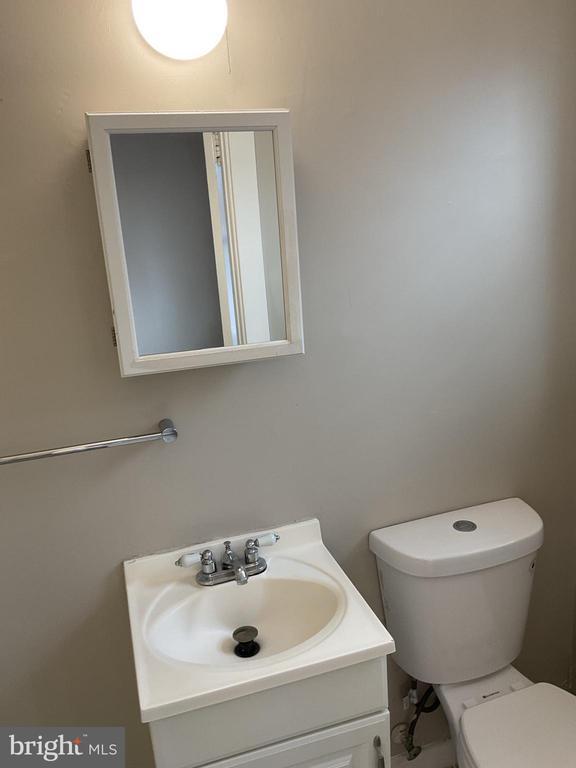 Foto del edificio - 5 E Main St