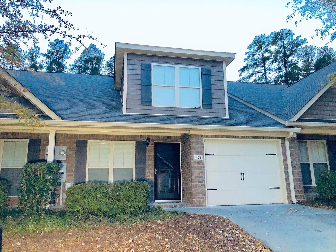 371 Connor Cir, Evans, GA 30809 Townhome Rentals in Evans GA