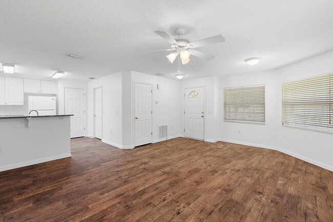 Foto del edificio - 1401 Wood Duck Ln