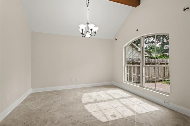 Foto del edificio - 19514 Autumn Creek Ln