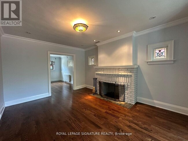 Building Photo - 241 Deloraine Ave