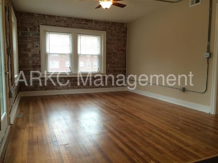 Primary Photo - 1-Bed with Free Google Fiber | Watkins Place
