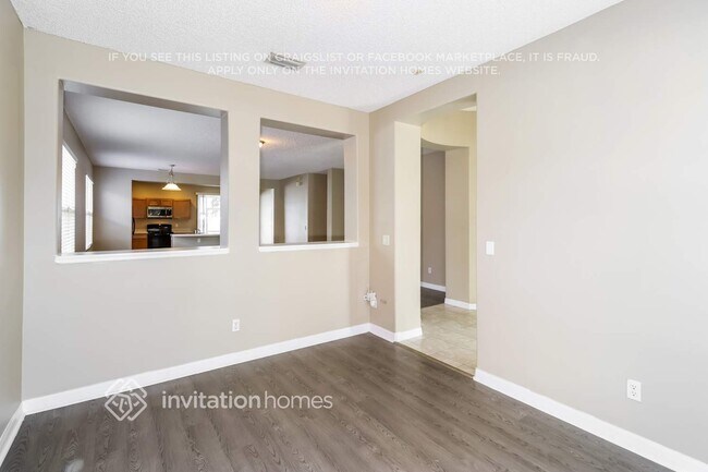 Foto del edificio - 3427 Mt Carmel Ln