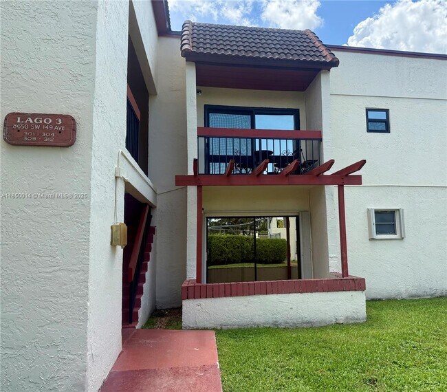 Foto del edificio - 8650 SW 149th Ave