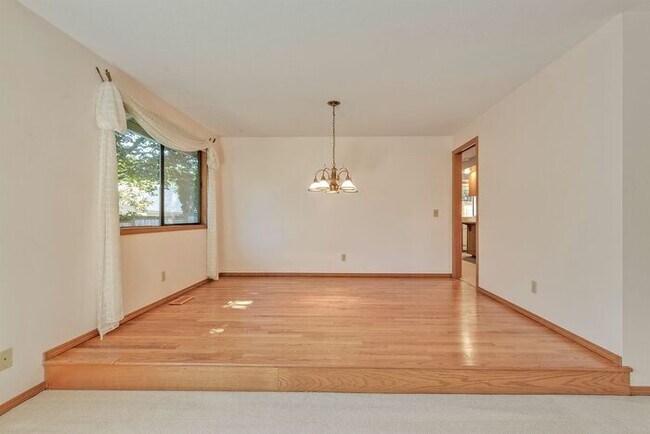Foto del edificio - Single-Level Living Near South Hillsboro's Best Amenities