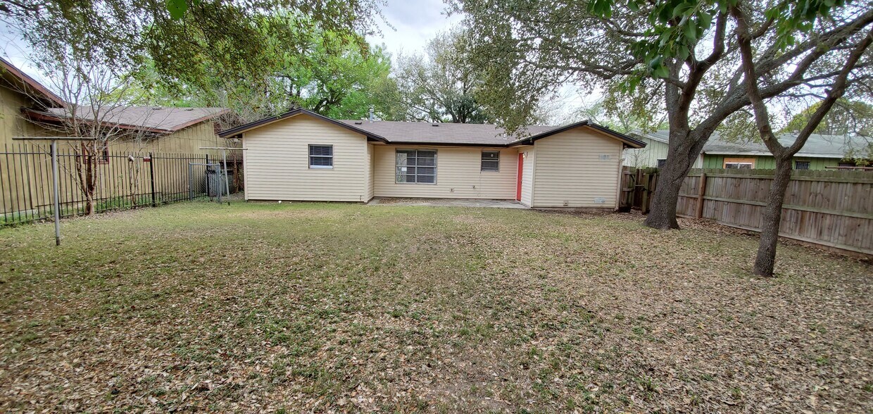 Primary Photo - 1519 Fair Avenue