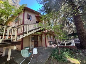 Building Photo - 5030 Newtown Rd