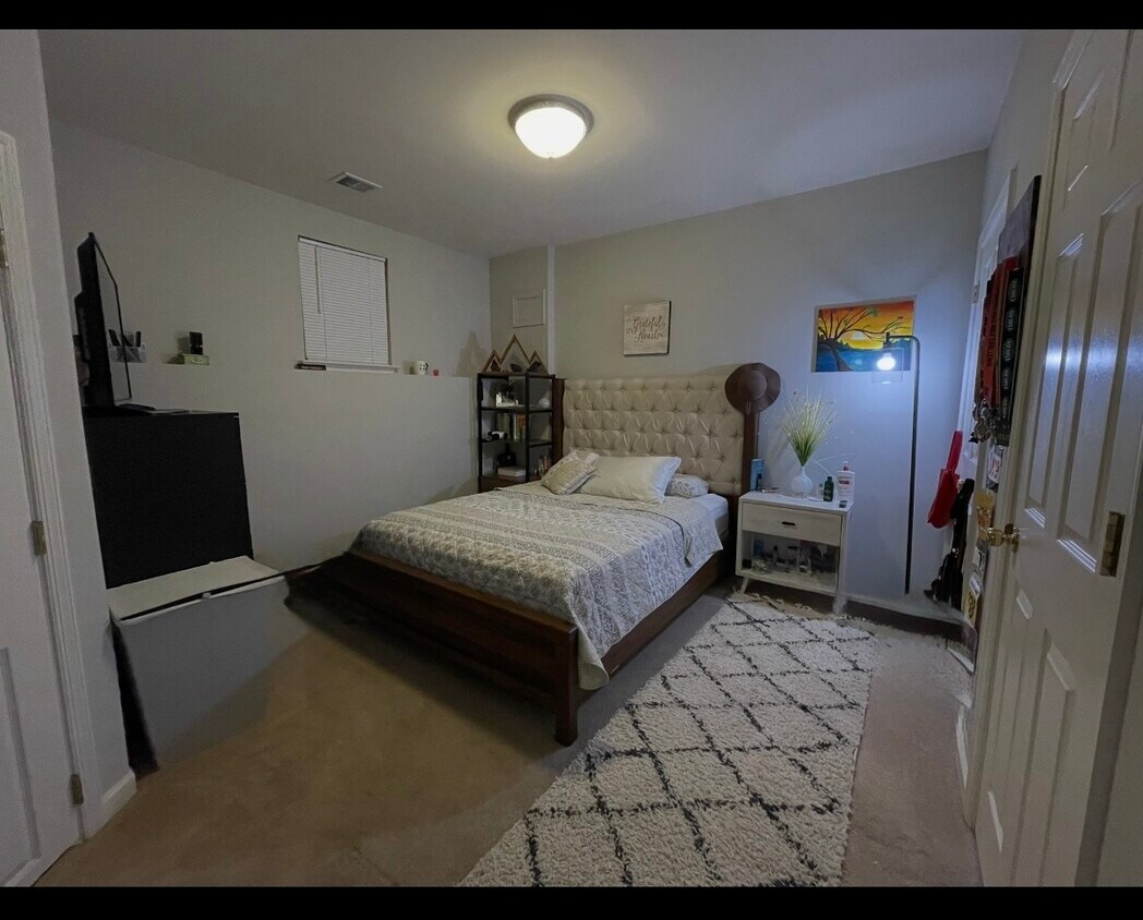 Foto del edificio - 13421 Rising Sun Ln