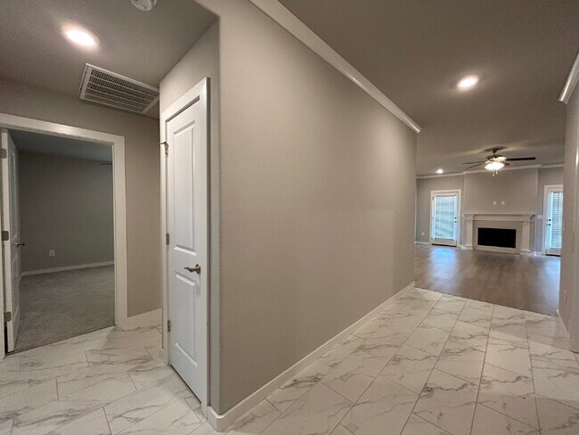 Photo - "Move in Special!! Half off first month's rent if signed by 11/30!  3-Bed Sanctuary in Farmington... Apartment