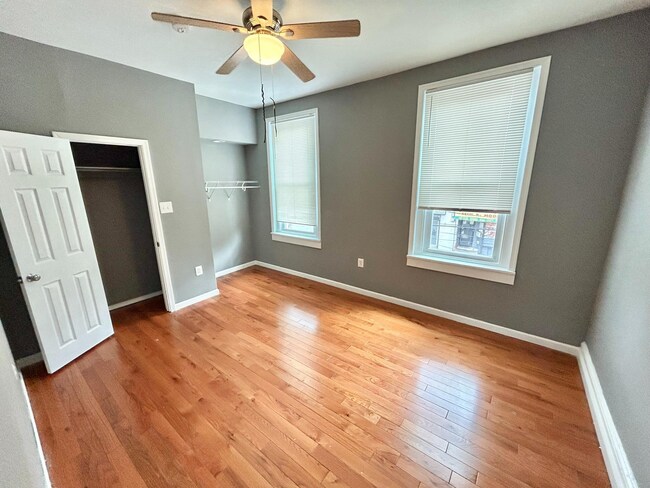 Foto del edificio - 2605-7 Cecil B. Moore Ave