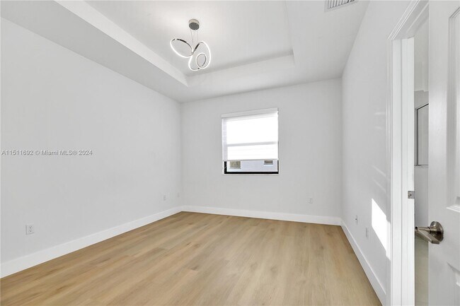 Building Photo - 4671 Santa Cruz Way