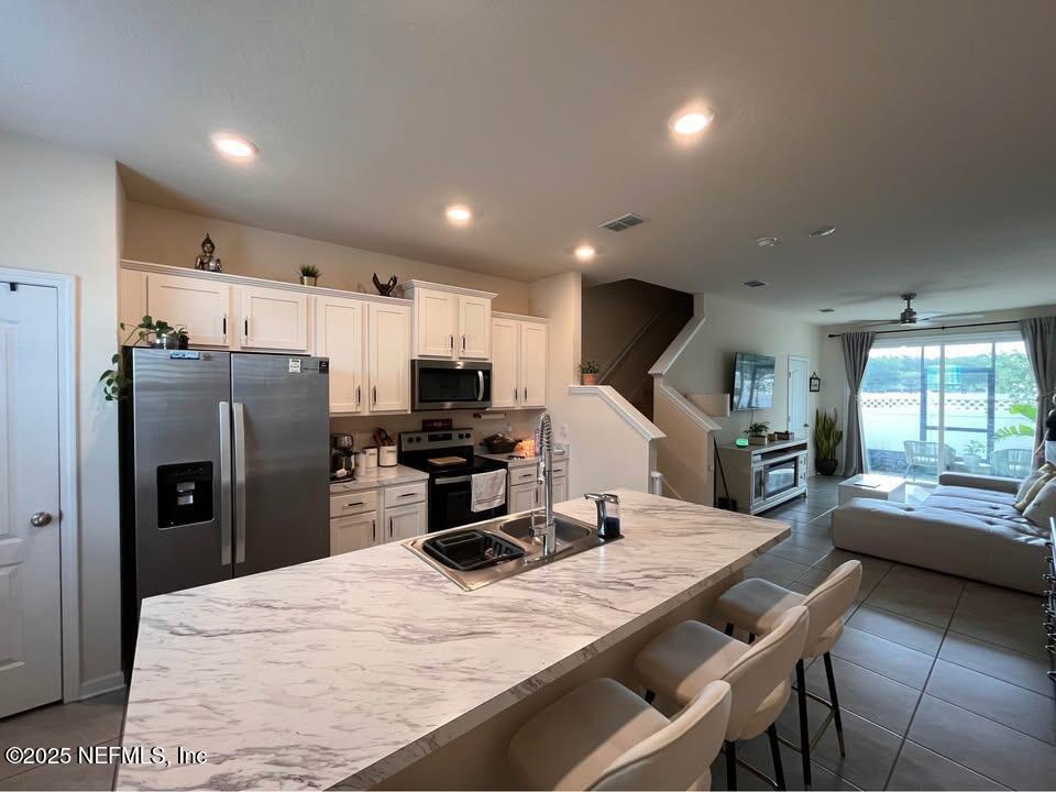 Foto principal - 3925 Oak Mill Rd