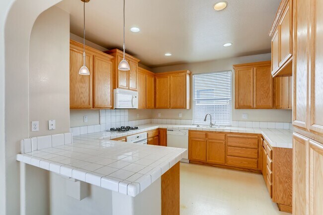 Building Photo - 2630 San Juan Rd