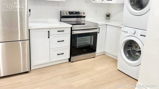 Building Photo - 402 Upper Paradise Rd