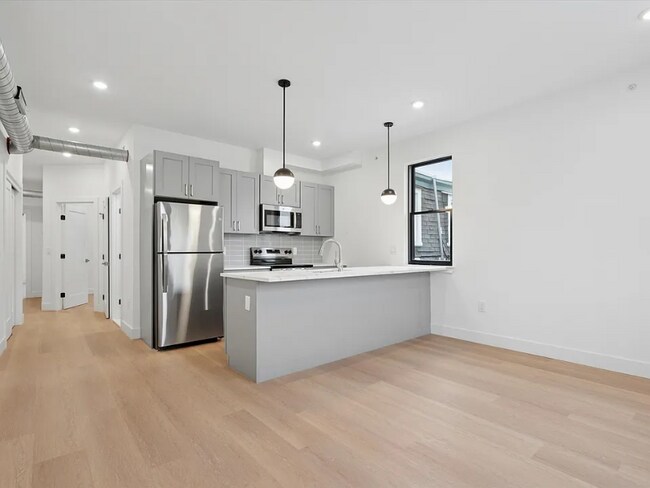 Photo - 178 W Seymour St Apartment