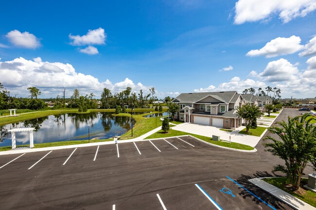 Building Photo - The Enclave