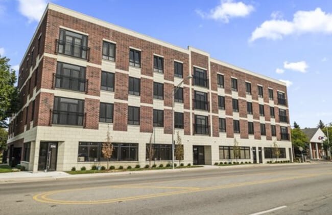 Building Photo - 3330 Dempster St