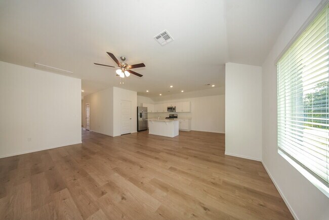 Foto del edificio - 5908 Norway Spruce St