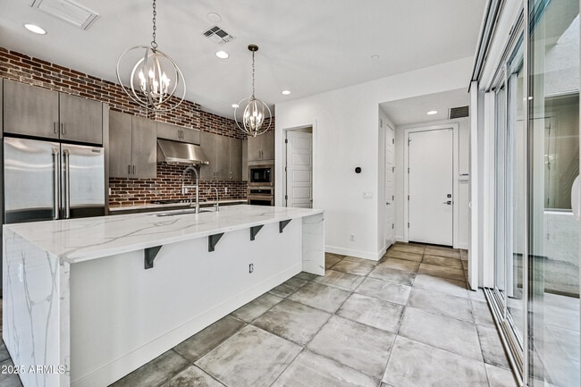 Building Photo - 6842 E ORION Dr
