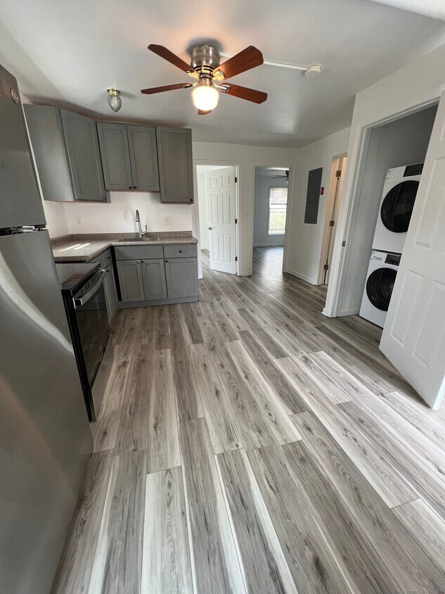 Foto principal - 91 Winchester Ave