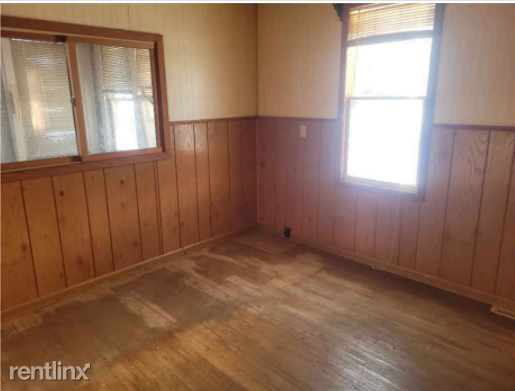 Building Photo - 3 br, 2.5 bath House - 370 N Cavalier St A...