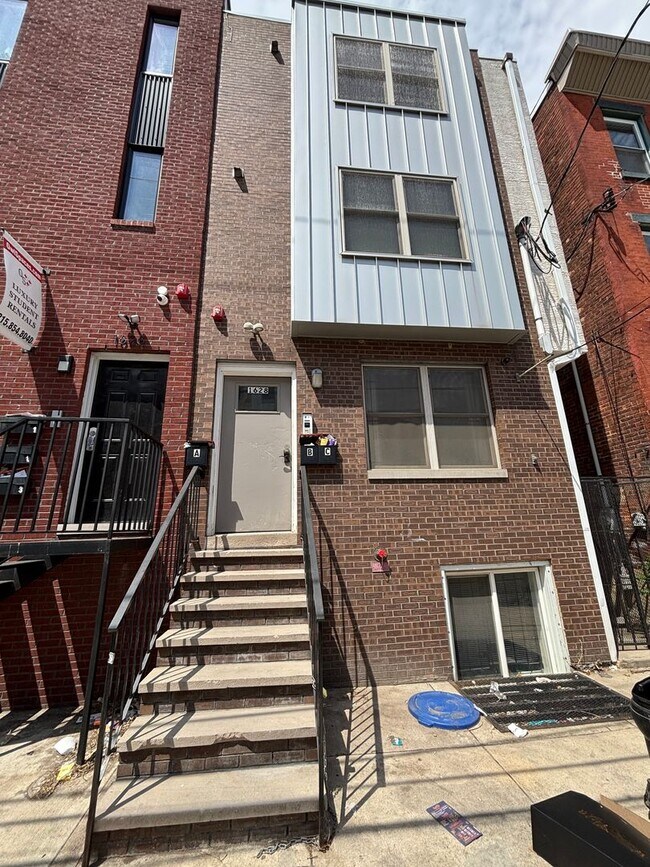 Foto del edificio - 1628 Willington St