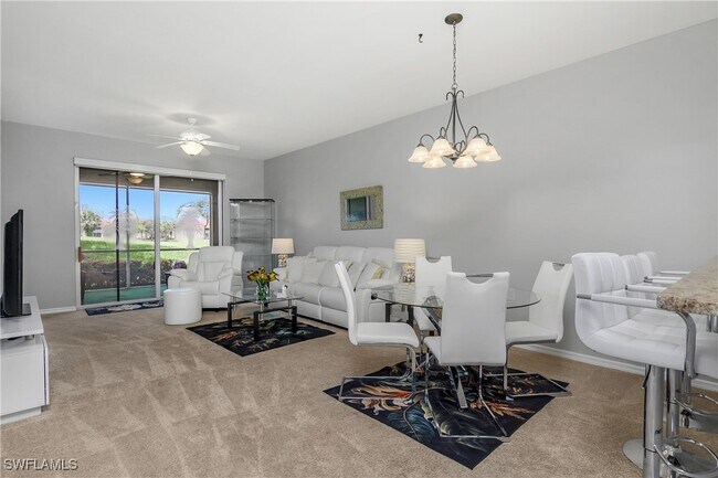 Foto del edificio - 2700 Cypress Trace Cir