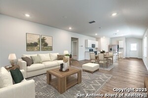 Foto del edificio - 13103 Dolomar Pkwy