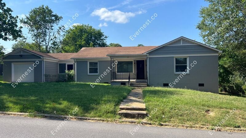 Primary Photo - 3 W Avalon Dr