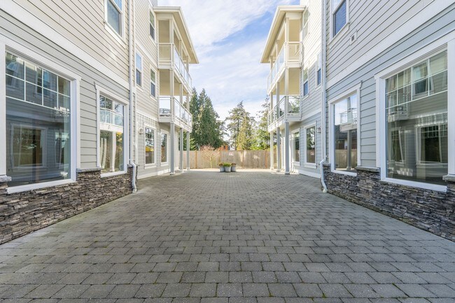 Foto del edificio - Terrell Creek Landing Condominium