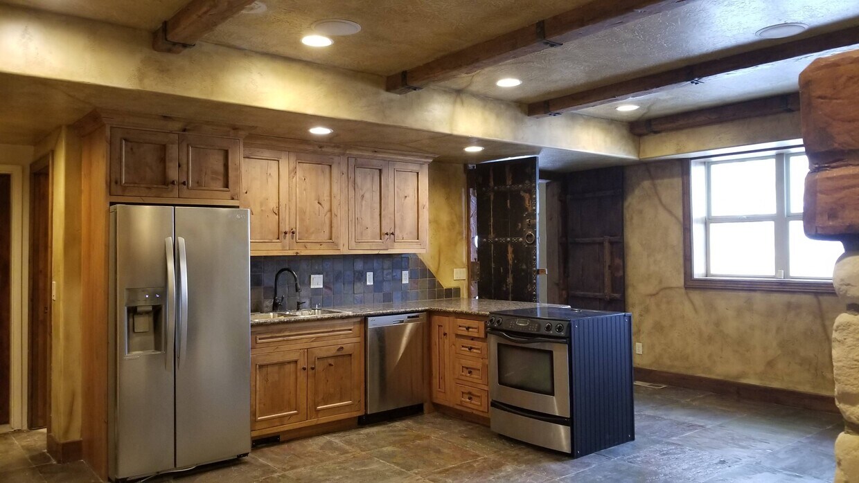 Foto principal - 6301 W Bull River Rd