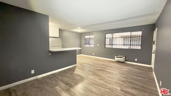 Foto del edificio - 837 S Ardmore Ave