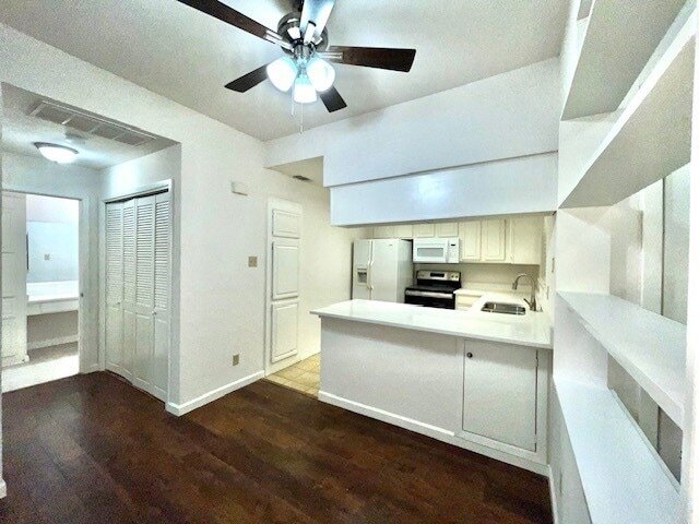 Foto del edificio - 3140 Devonshire Dr