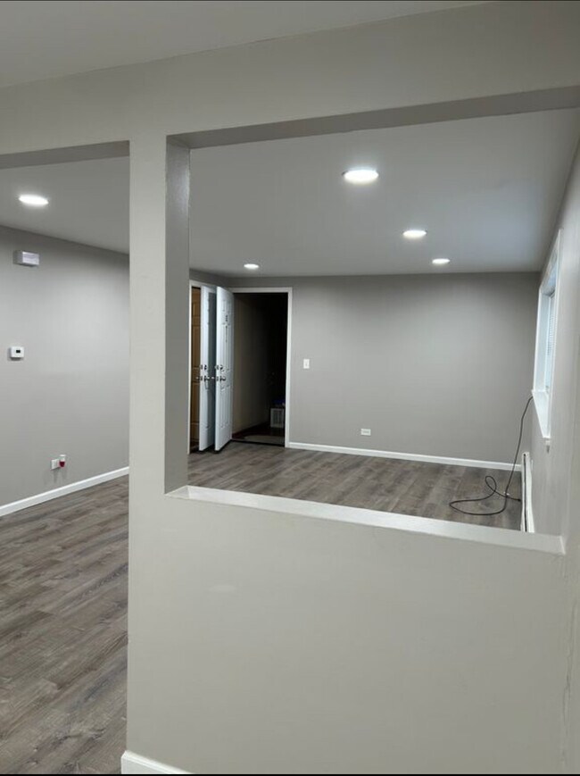 Vista desde la cocina del salón. - 1039 David Dr