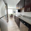 Foto principal - 530 W Surf St