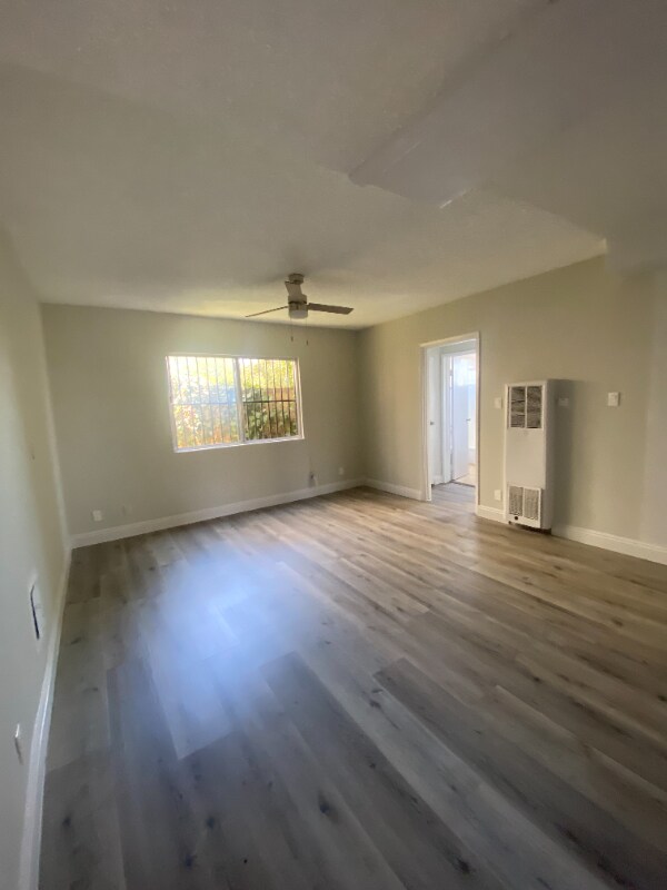 Primary Photo - 3800 W 27th St