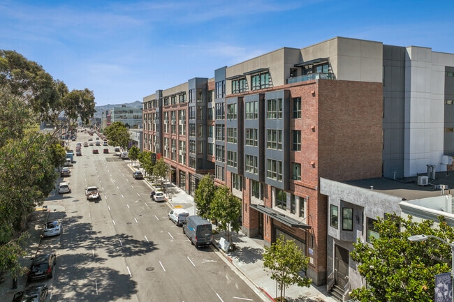 Foto del edificio - Hanover Soma West